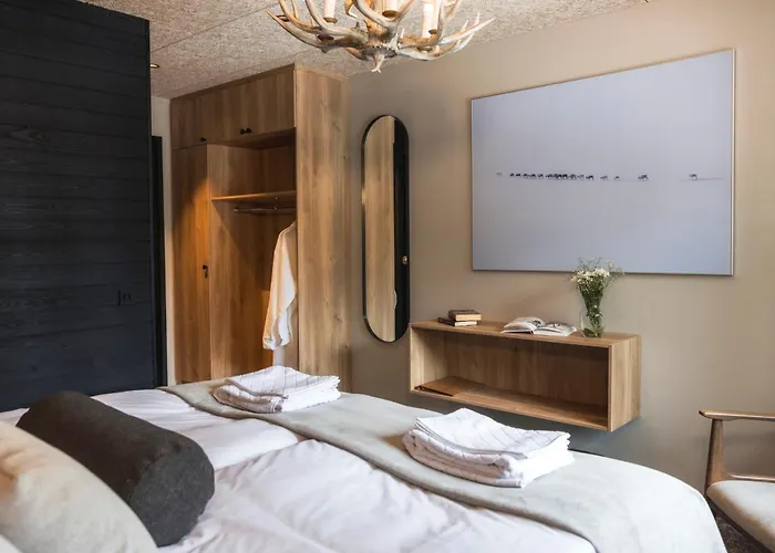 Kelo - Northern Lights And Wilderness Adventures In Kittilae *