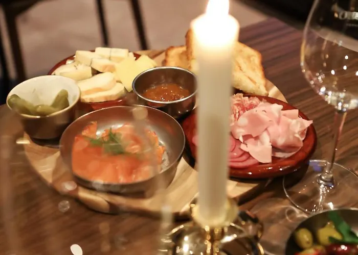 Hotelli Kelo - Northern Lights And Wilderness Adventures In Kittilae Raattama